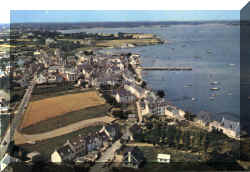 Bourg_1969.JPG (100405 octets)